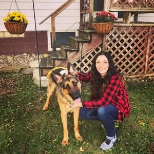 Meet your Posher, Danielle